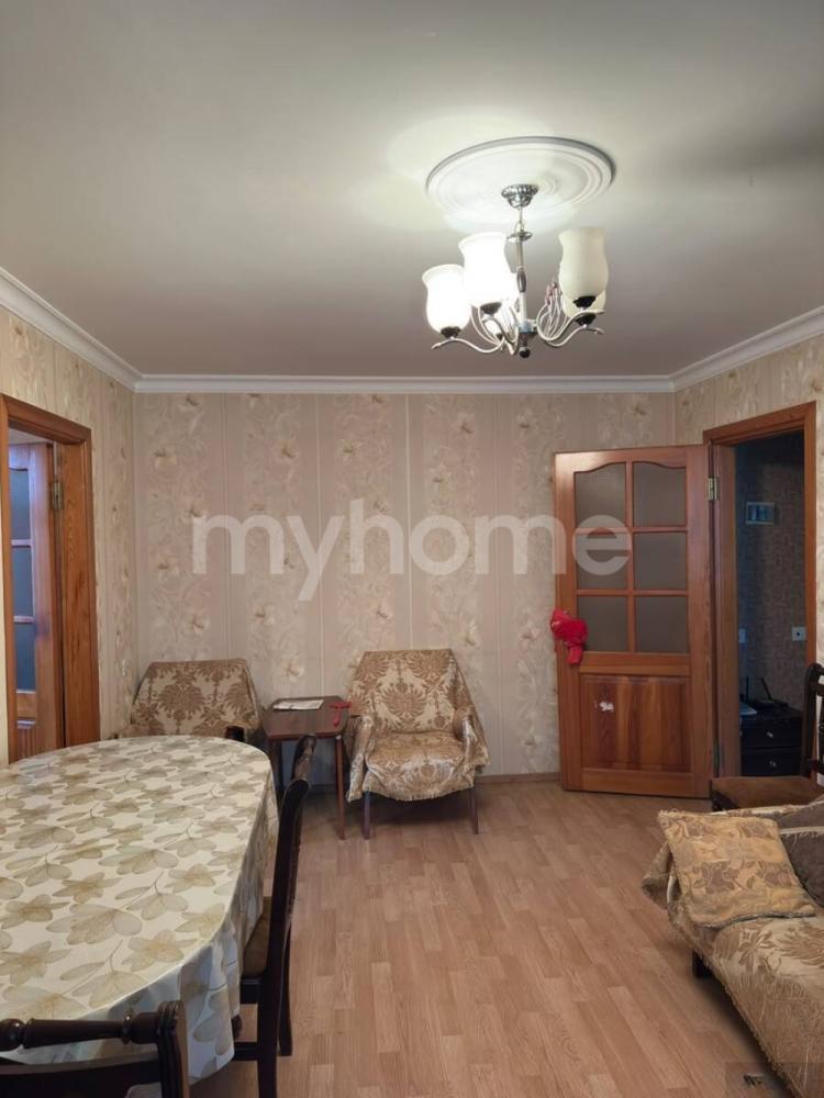  Bakı şəhərində 50m² mənzil kirayə verilir