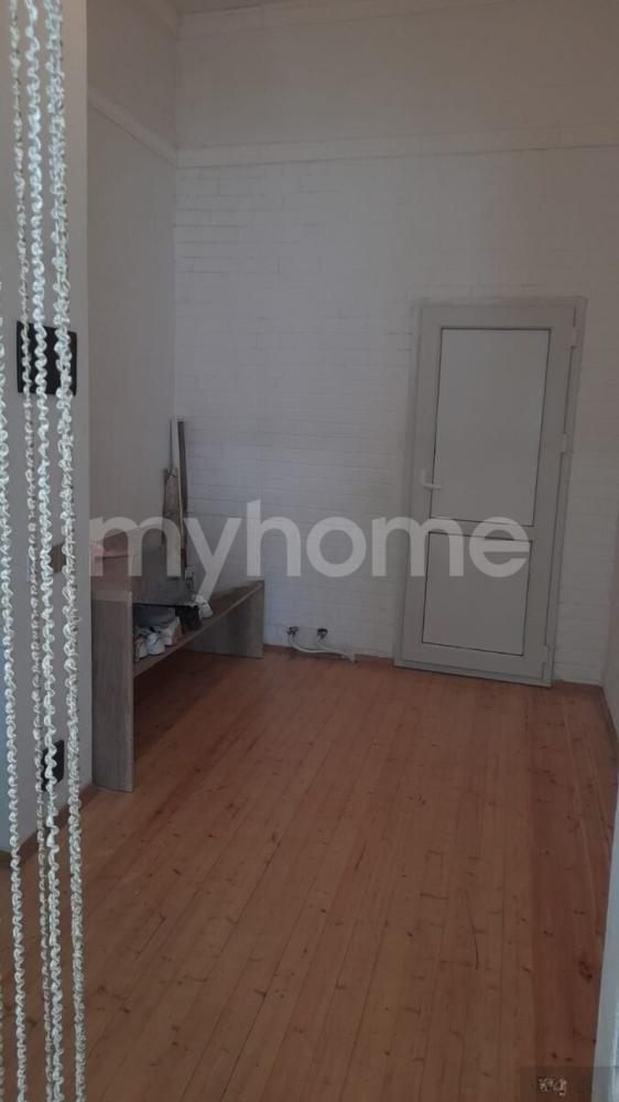  Xırdalan şəhərində 60m² mənzil kirayə verilir
