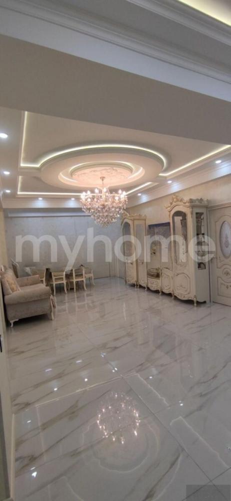  Gəncə şəhərində 165m² mənzil kirayə verilir