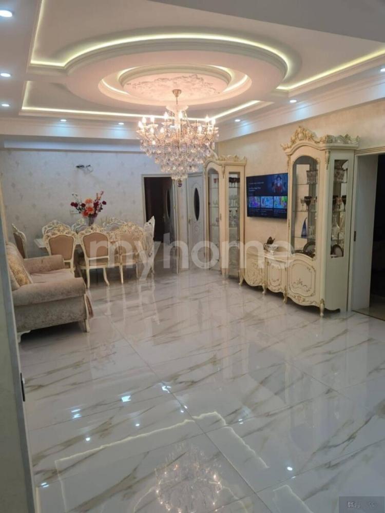  Gəncə şəhərində 165m² mənzil kirayə verilir