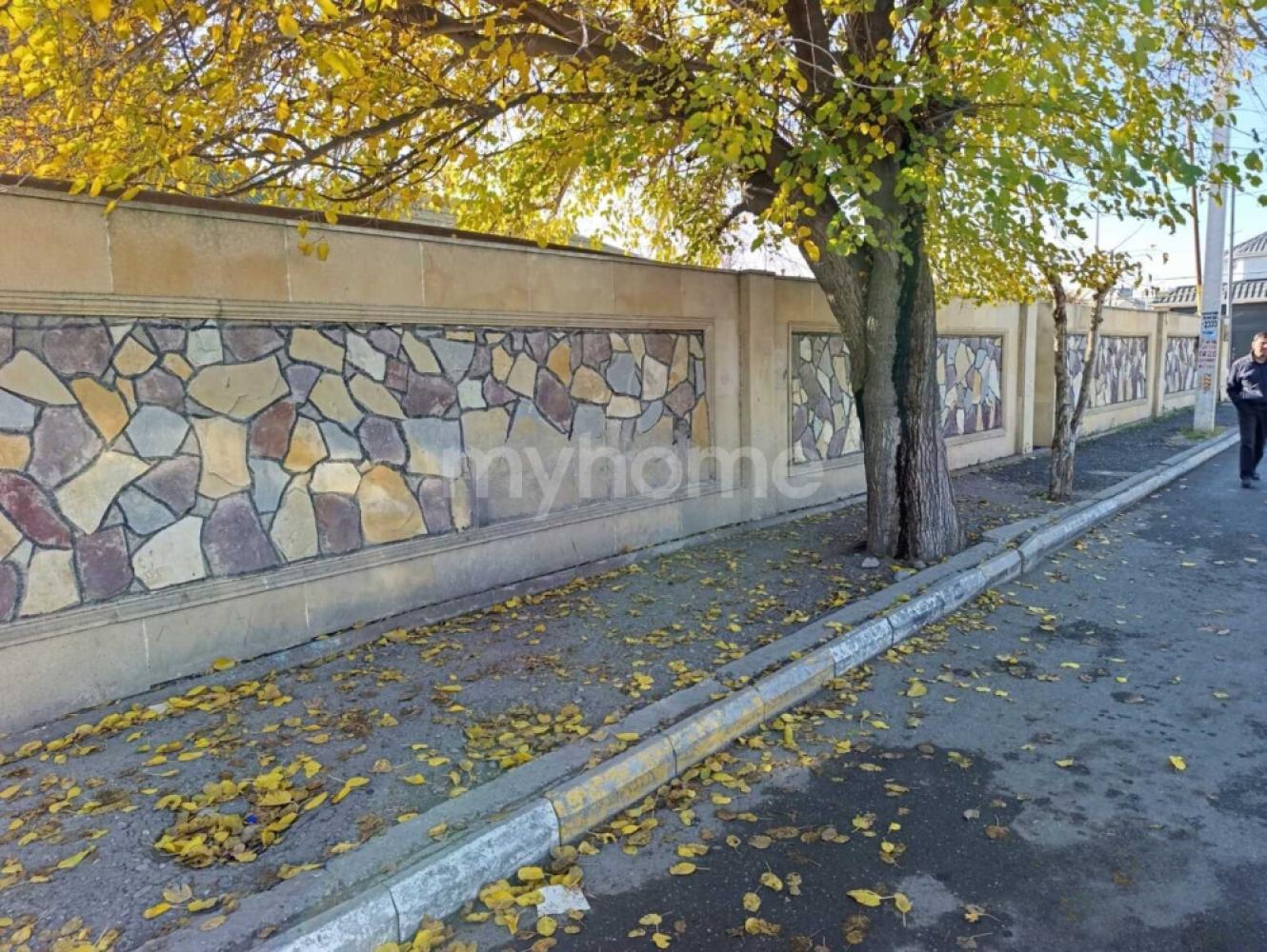  Bakı şəhərində torpaq satılır