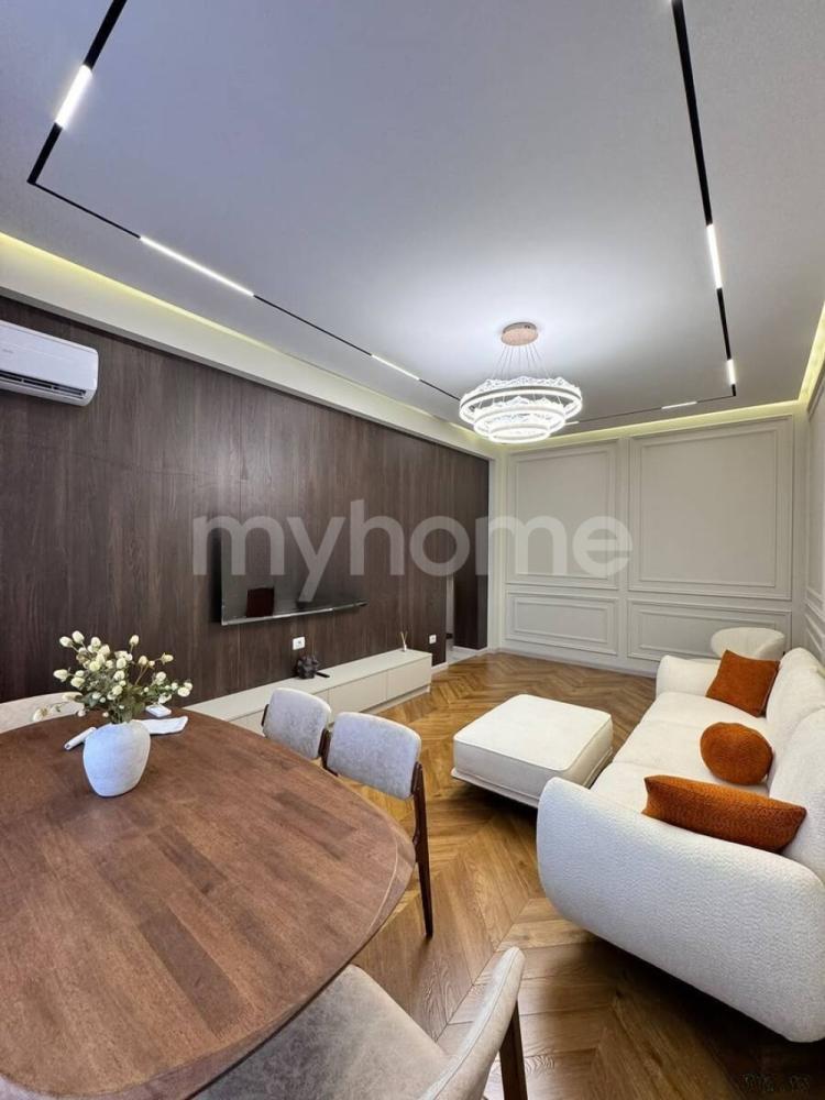  Bakı şəhərində 90m² mənzil satılır