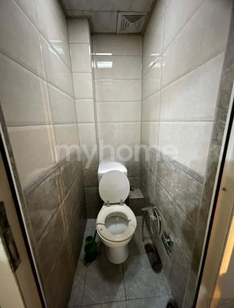  8-ci mikrorayon qəsəbəsində 65m² mənzil satılır