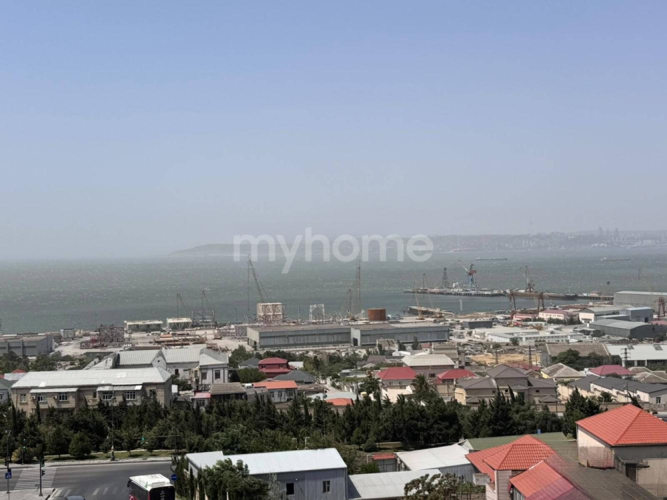  Bakı şəhərində 140m² mənzil satılır