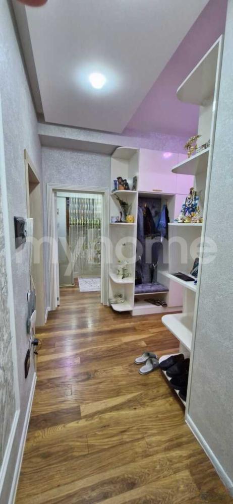  Bakı şəhərində 100m² mənzil satılır