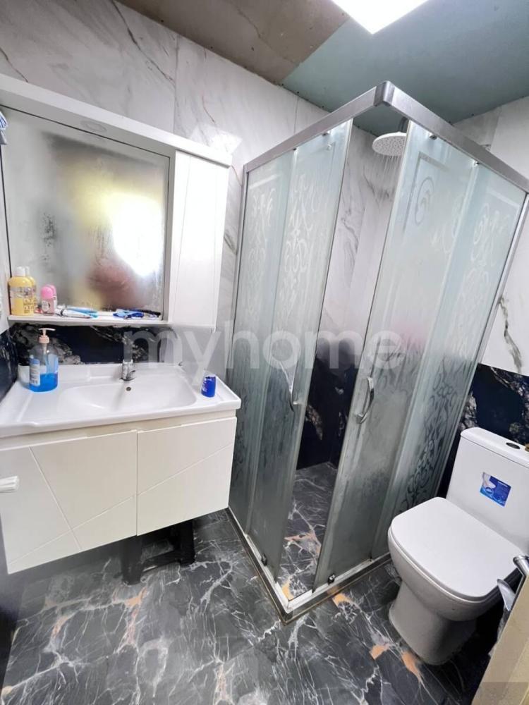  Bakı şəhərində 93m² mənzil satılır