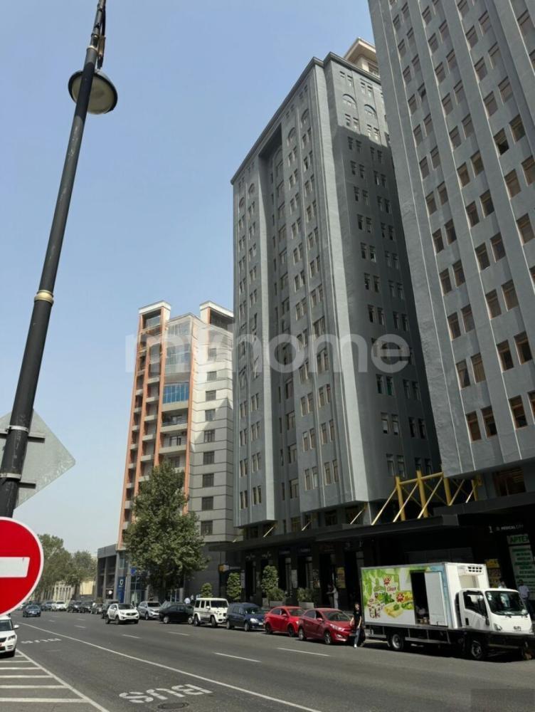  Bakı şəhərində 105m² mənzil kirayə verilir