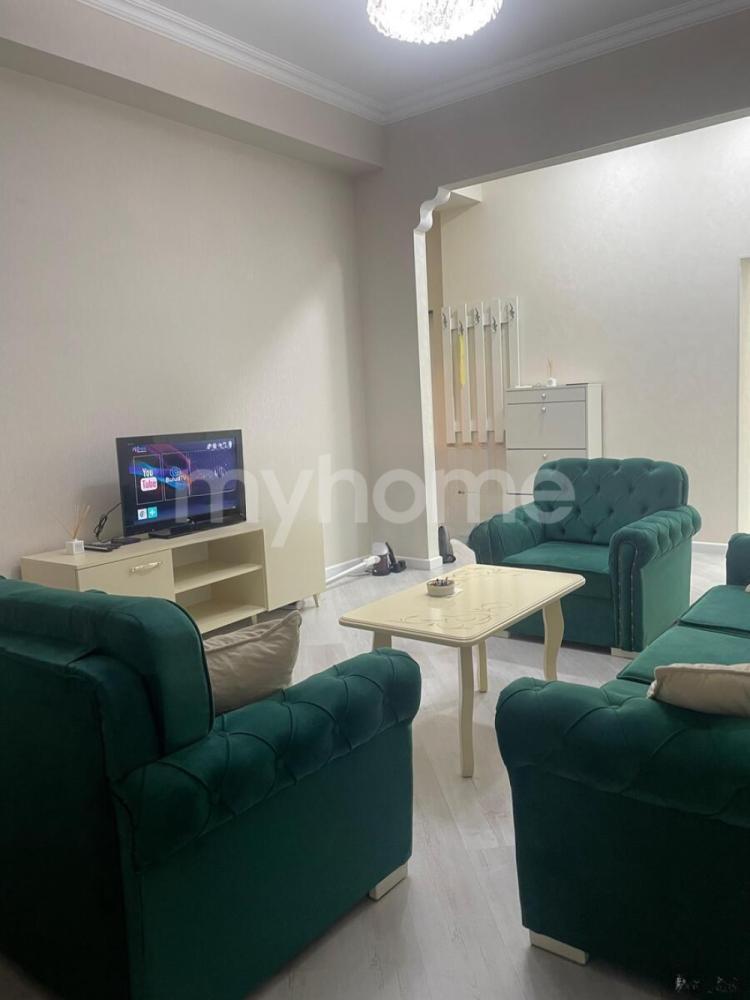  Bakı şəhərində 68m² mənzil kirayə verilir