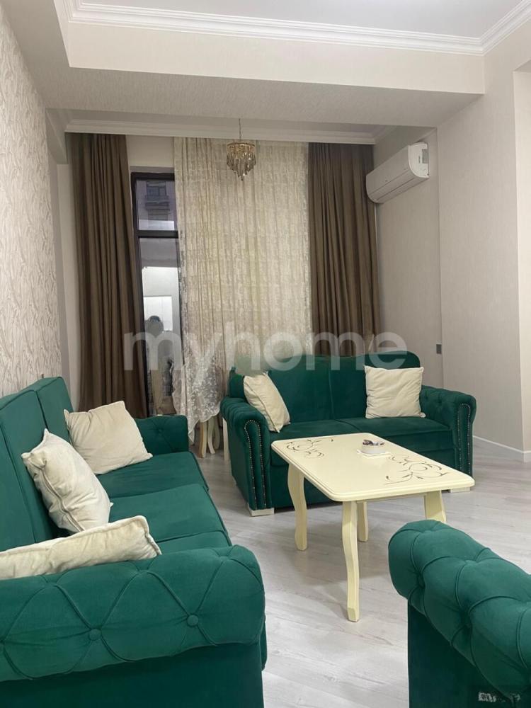  Bakı şəhərində 68m² mənzil kirayə verilir