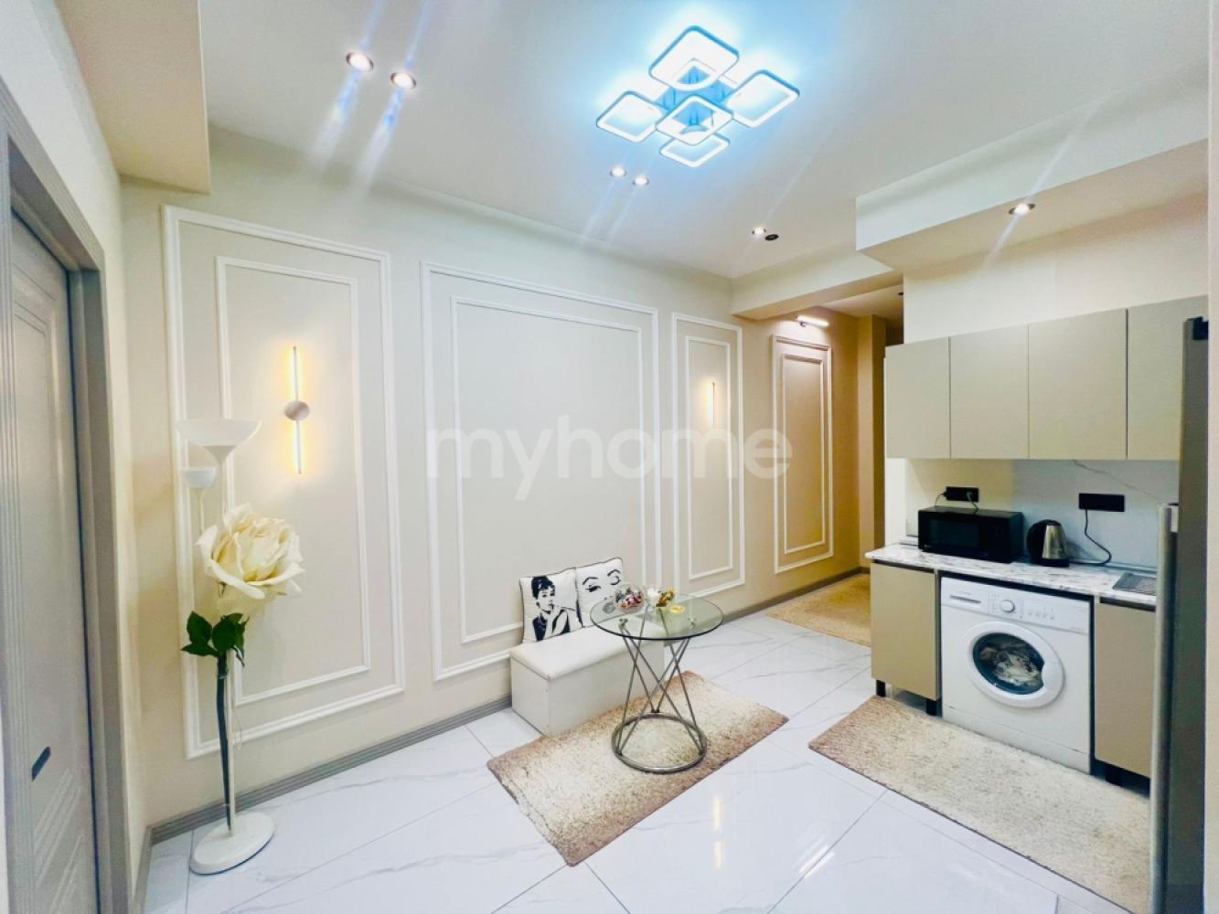  Yasamal qəsəbəsində 71m² mənzil satılır