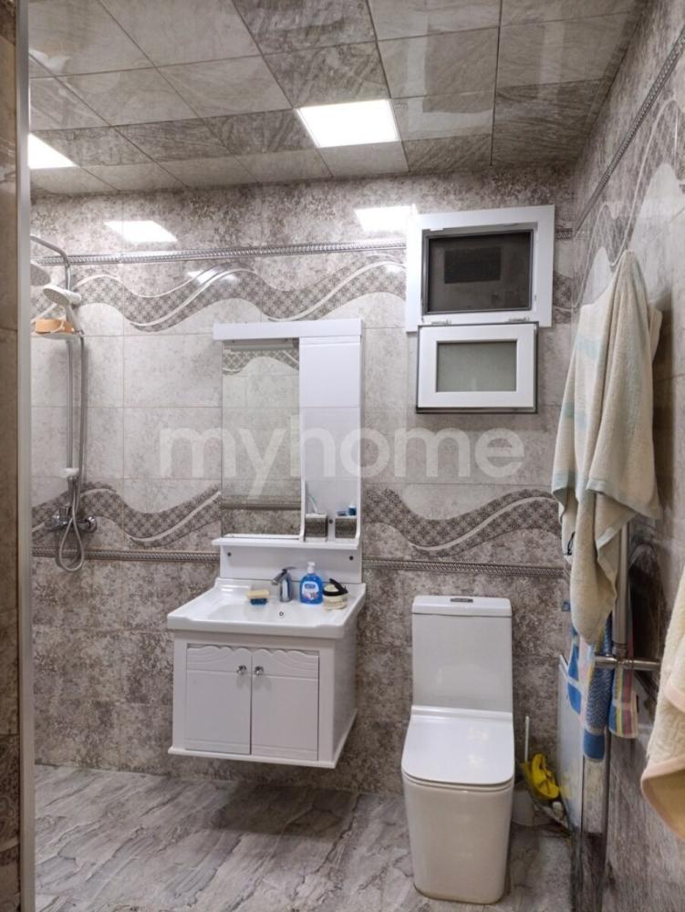  Saray qəsəbəsində 67m² mənzil satılır