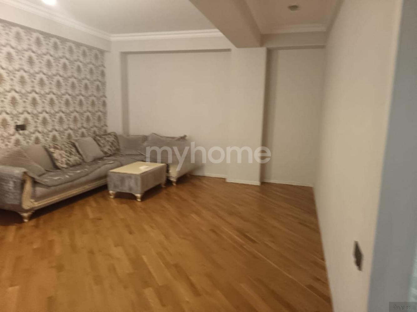  Sumqayıt şəhərində 80m² mənzil kirayə verilir