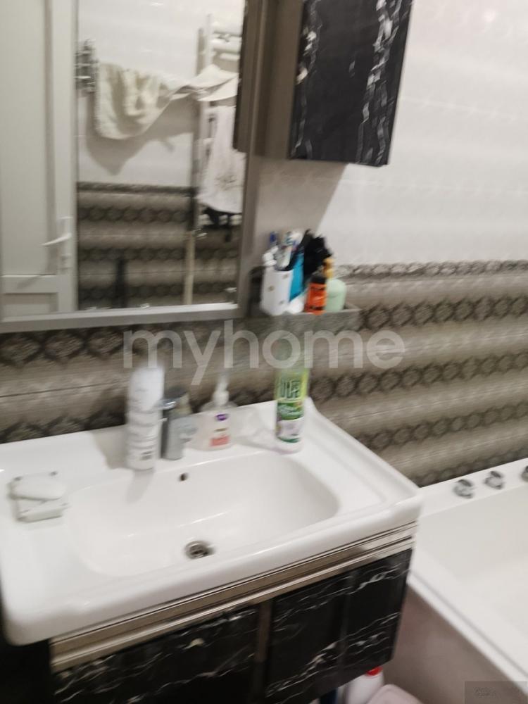  Bakı şəhərində 78m² mənzil kirayə verilir