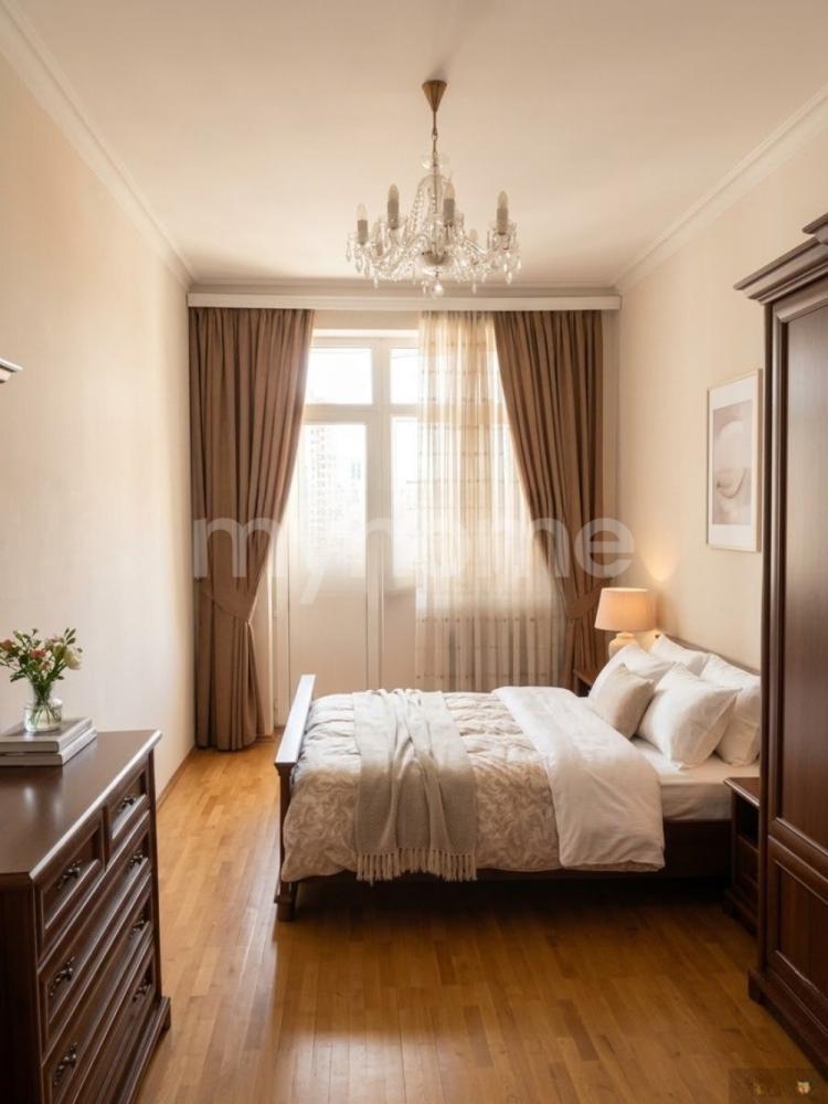  Bakı şəhərində 140m² mənzil kirayə verilir