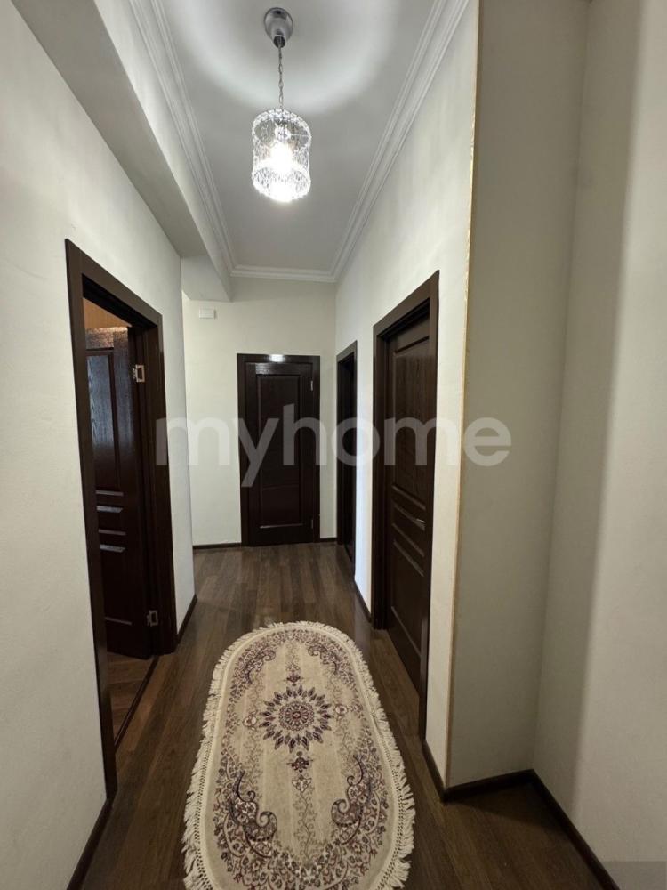  Gəncə şəhərində 78m² mənzil kirayə verilir