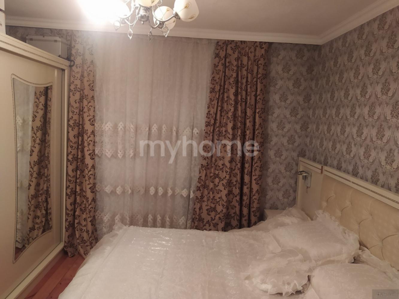  Biləcəri qəsəbəsində 55m² mənzil satılır