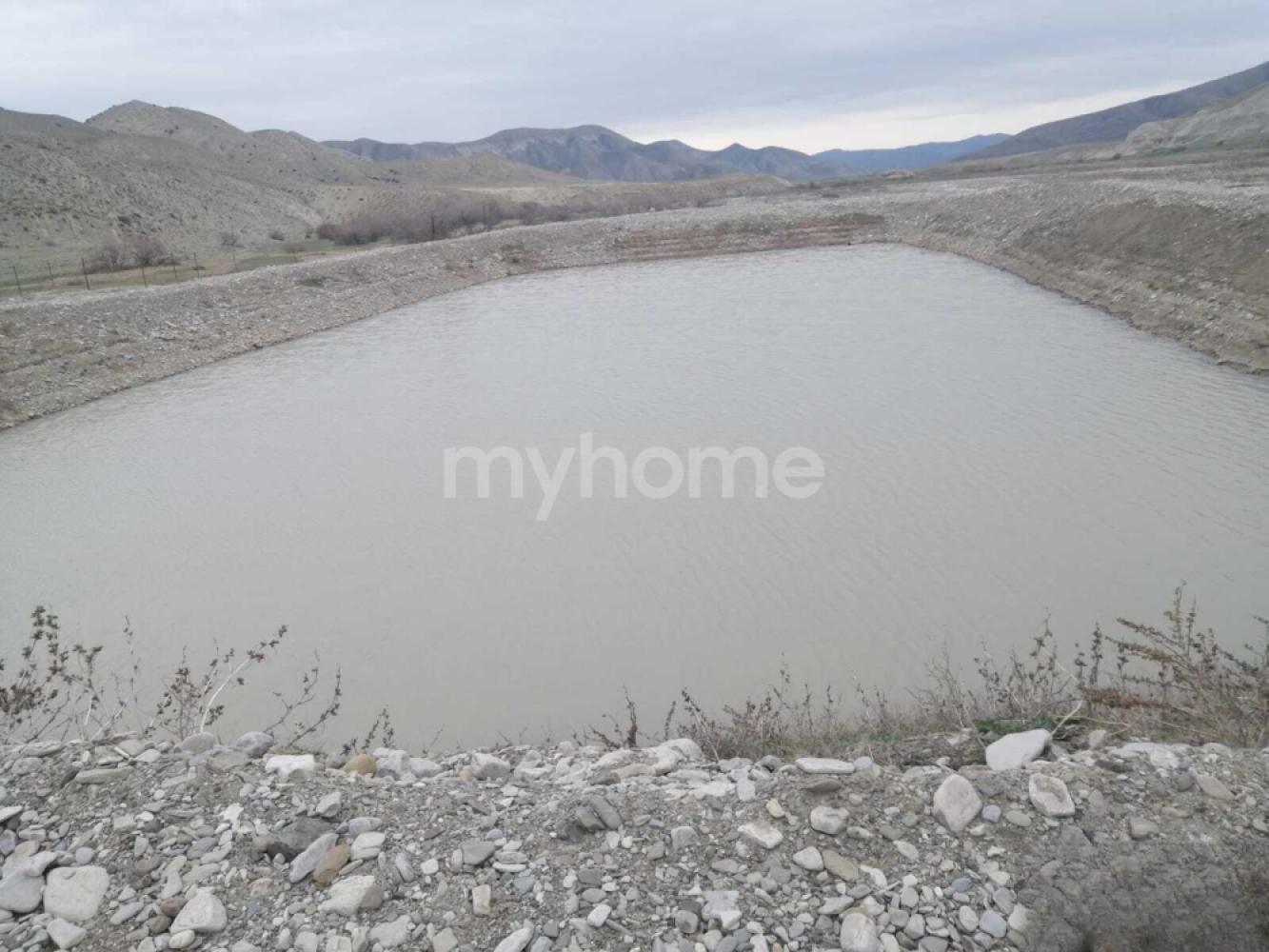  Şamaxı şəhərində obyekt satılır