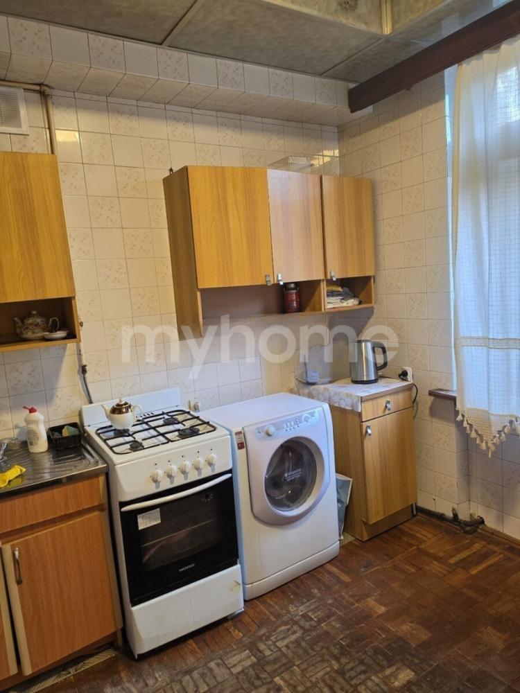  Bakı şəhərində 50m² mənzil satılır