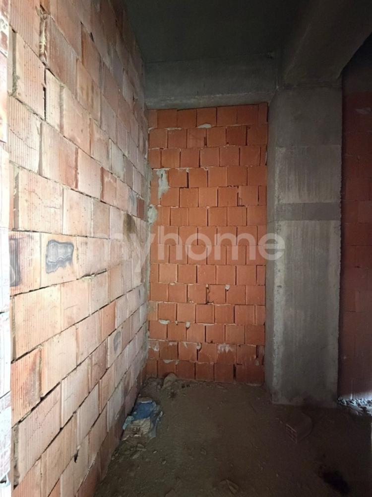  Masazır qəsəbəsində 72m² mənzil satılır