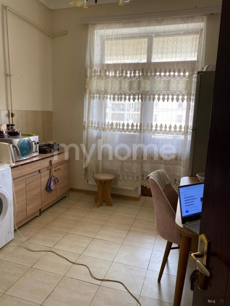  Bayıl qəsəbəsində 75m² mənzil satılır