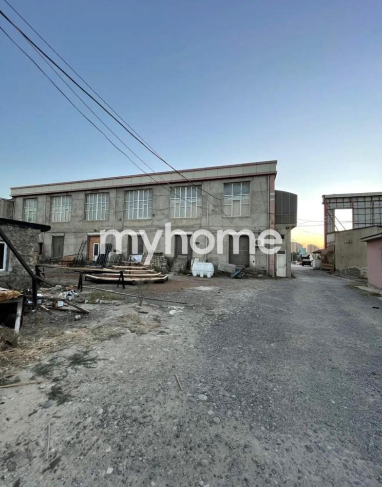  Sumqayıt şəhərində 1000m² obyekt satılır