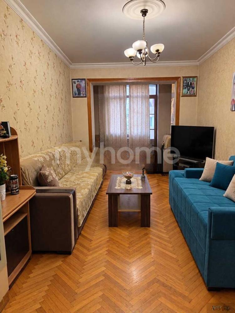  Bakı şəhərində 50m² mənzil satılır