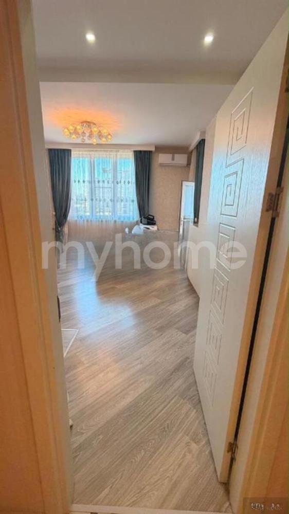  Bakı şəhərində 65m² mənzil satılır