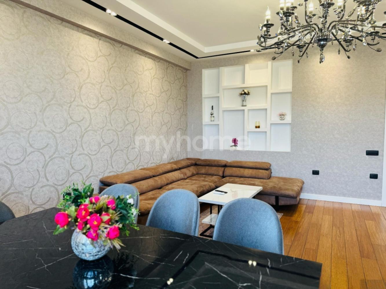  28 May qəsəbəsində 100m² mənzil kirayə verilir