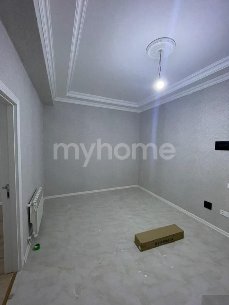  Sumqayıt şəhərində 68m² mənzil satılır
