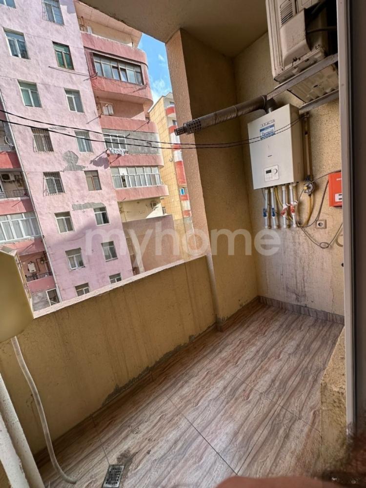  Xırdalan şəhərində 60m² mənzil satılır