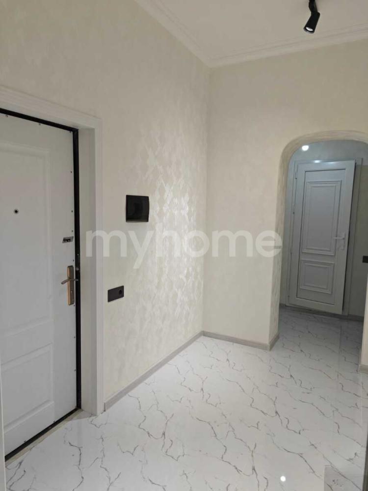  Təbrizli qəsəbəsində 85m² mənzil satılır