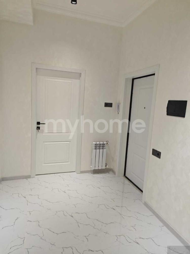  Təbrizli qəsəbəsində 85m² mənzil satılır
