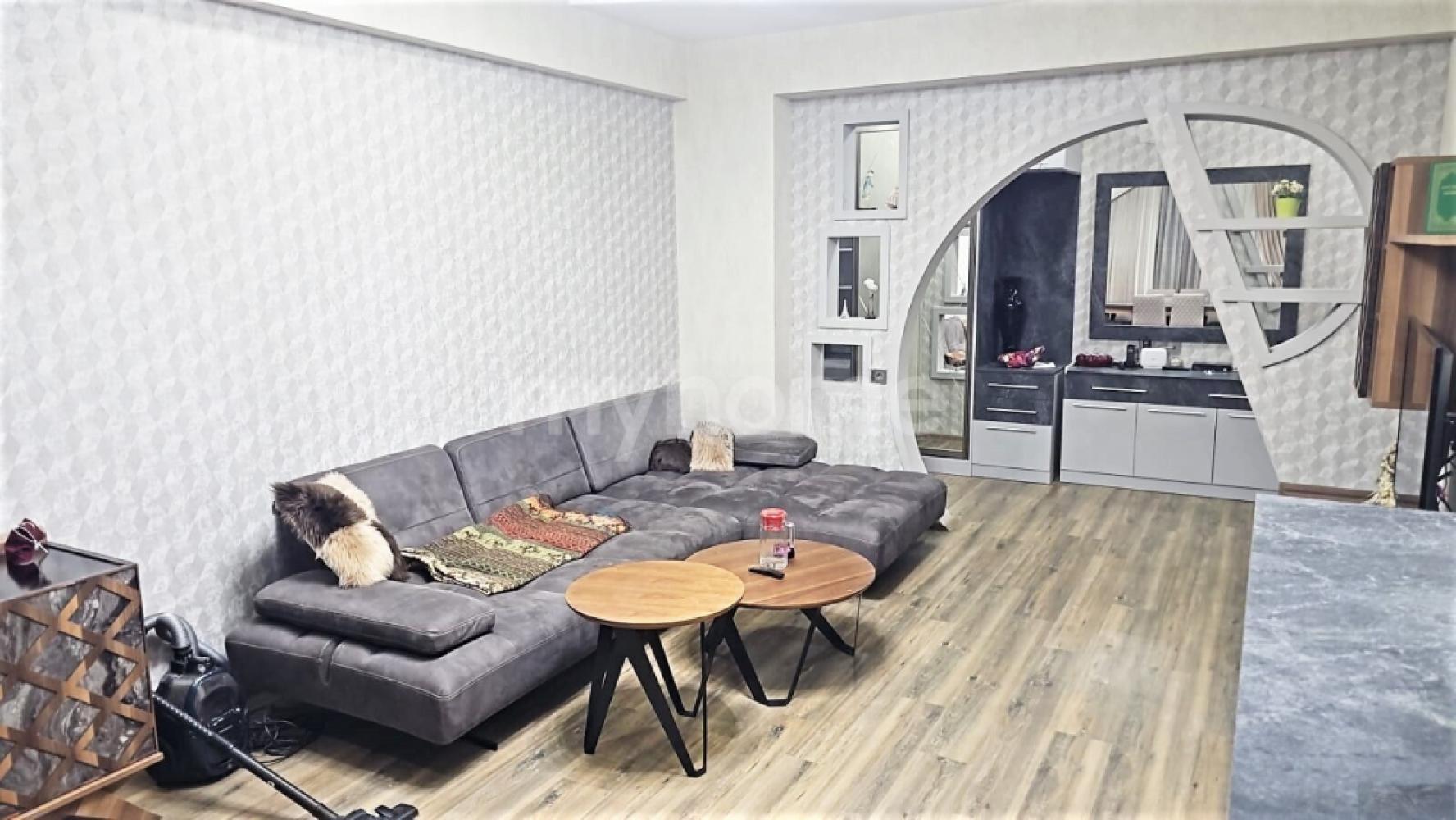  Bakı şəhərində 117m² mənzil kirayə verilir