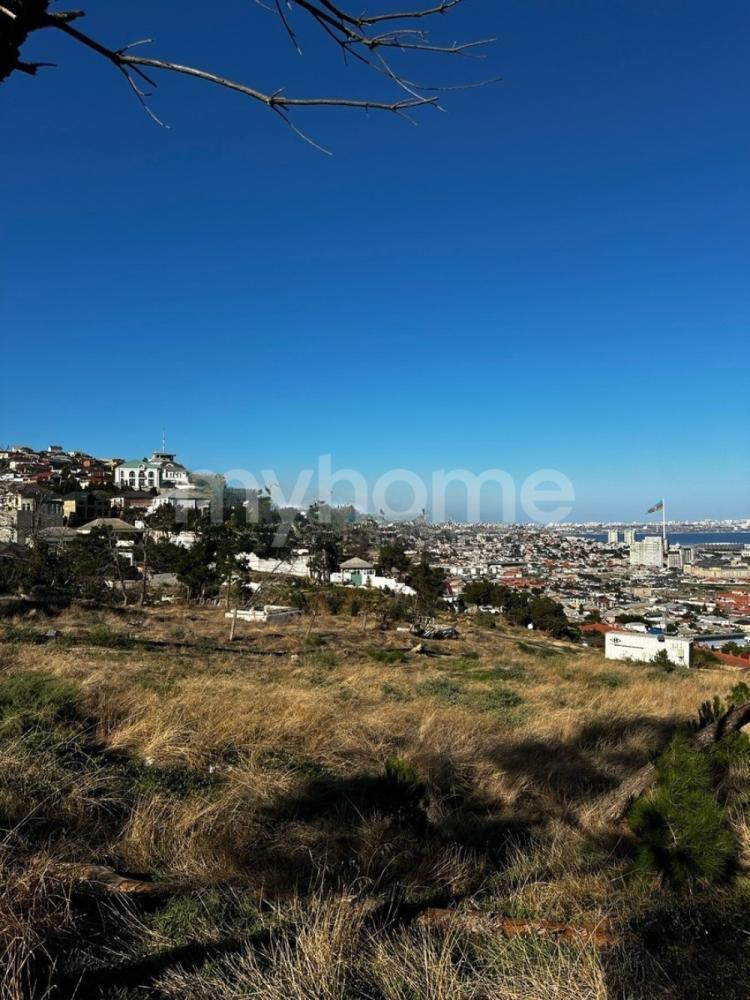  Bakı şəhərində torpaq satılır