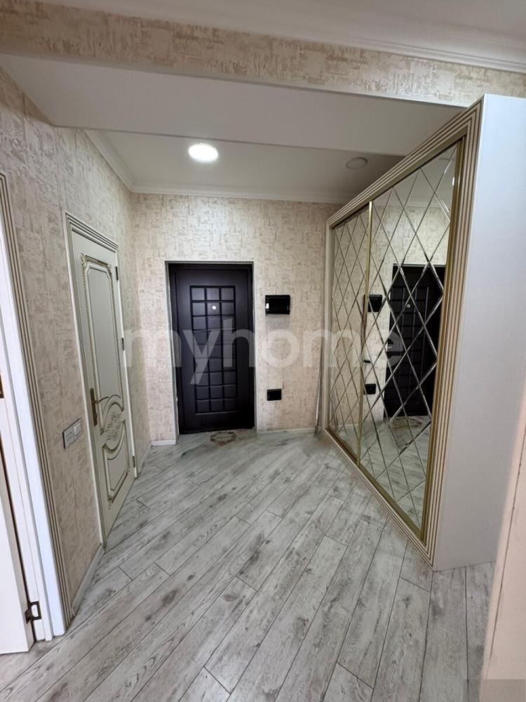  Masazır qəsəbəsində 70m² mənzil satılır