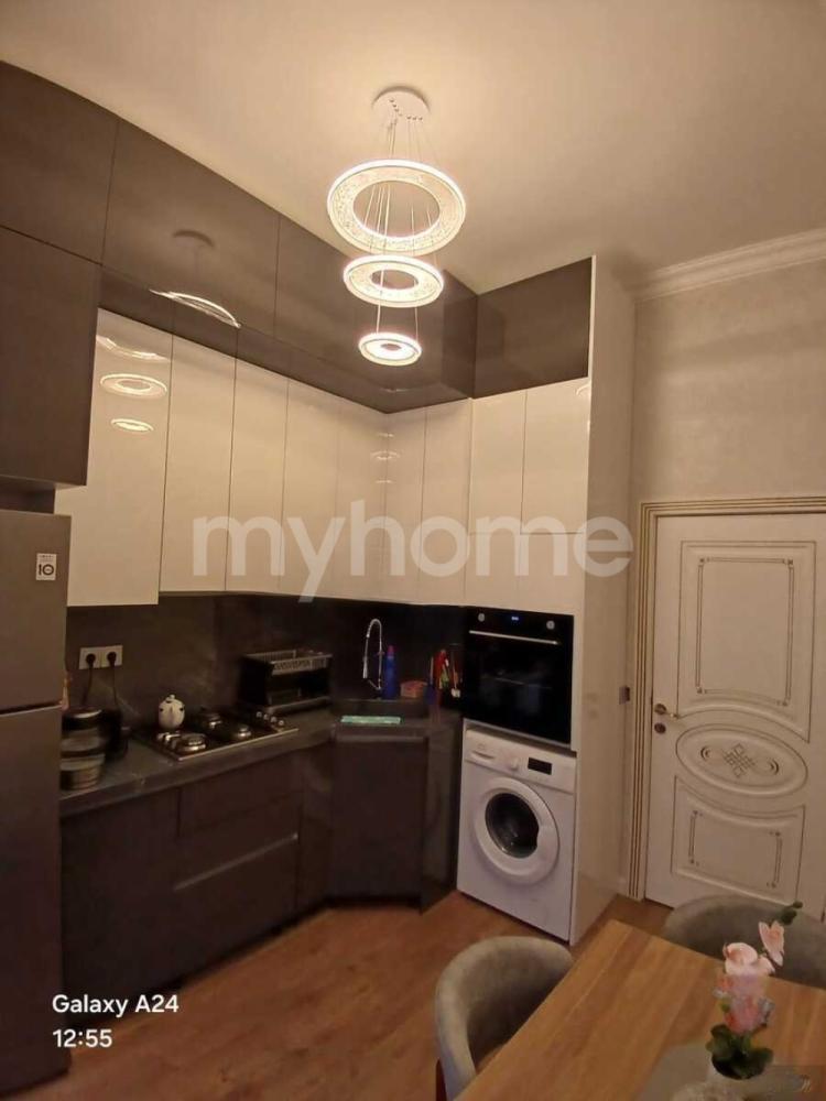  Sumqayıt şəhərində 60m² mənzil kirayə verilir