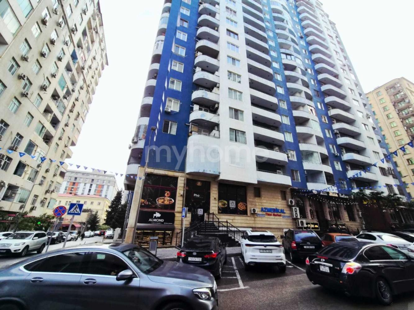  Nizami qəsəbəsində 98m² mənzil satılır