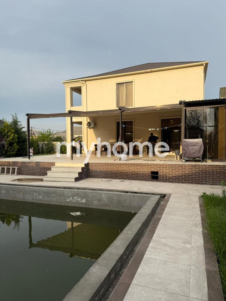 Xırdalan şəhərində 550m² həyət evi satılır Xırdalan şəhərində 550m² həyət evi satılır