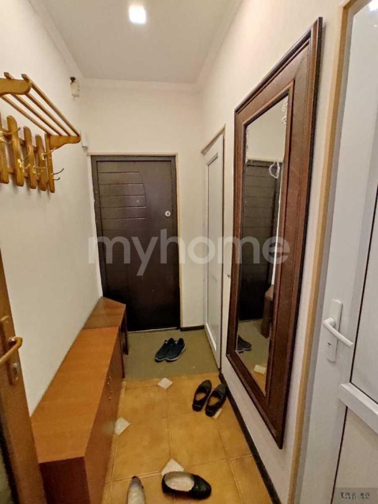  Nəsimi qəsəbəsində 60m² mənzil kirayə verilir
