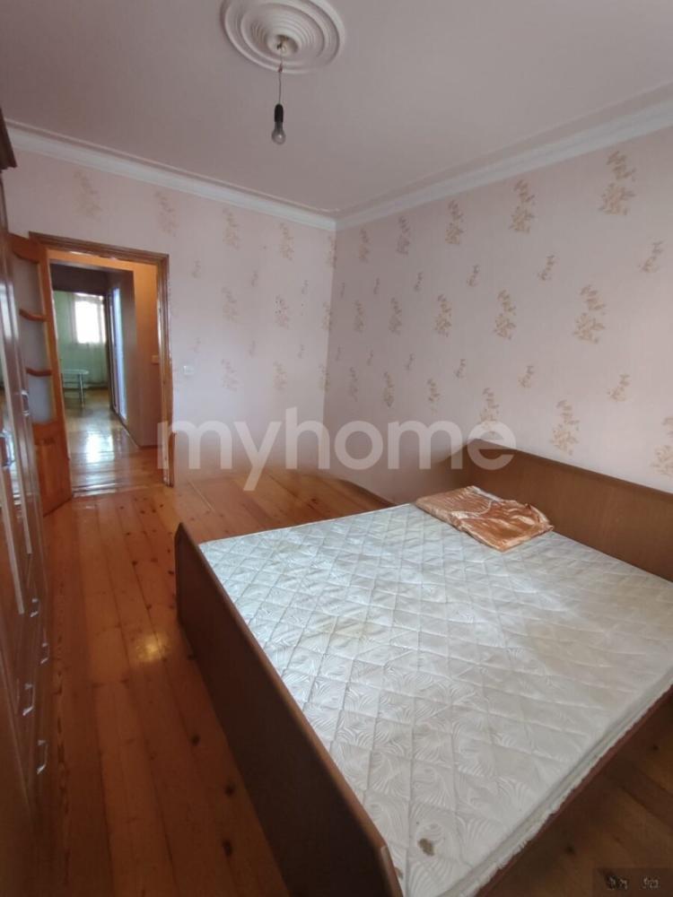  Bakı şəhərində 60m² mənzil satılır