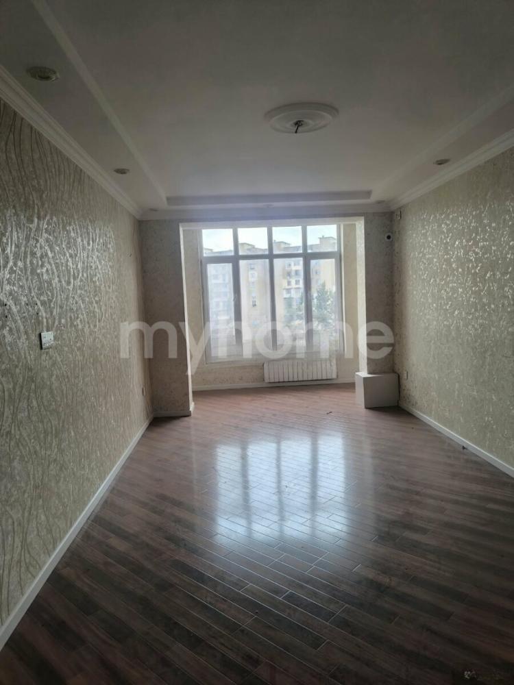  Bakı şəhərində 60m² mənzil kirayə verilir