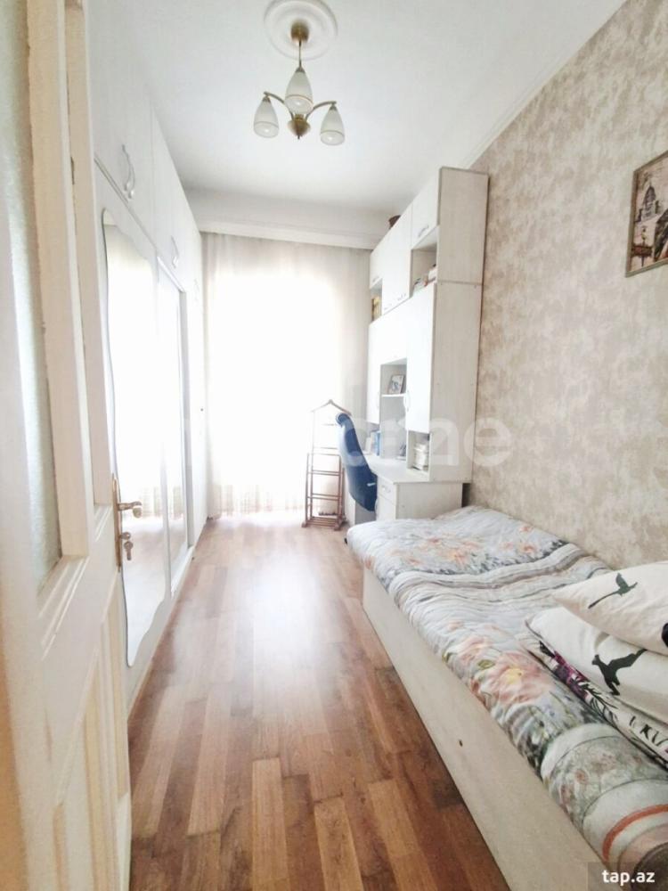  Bakı şəhərində 50m² mənzil satılır