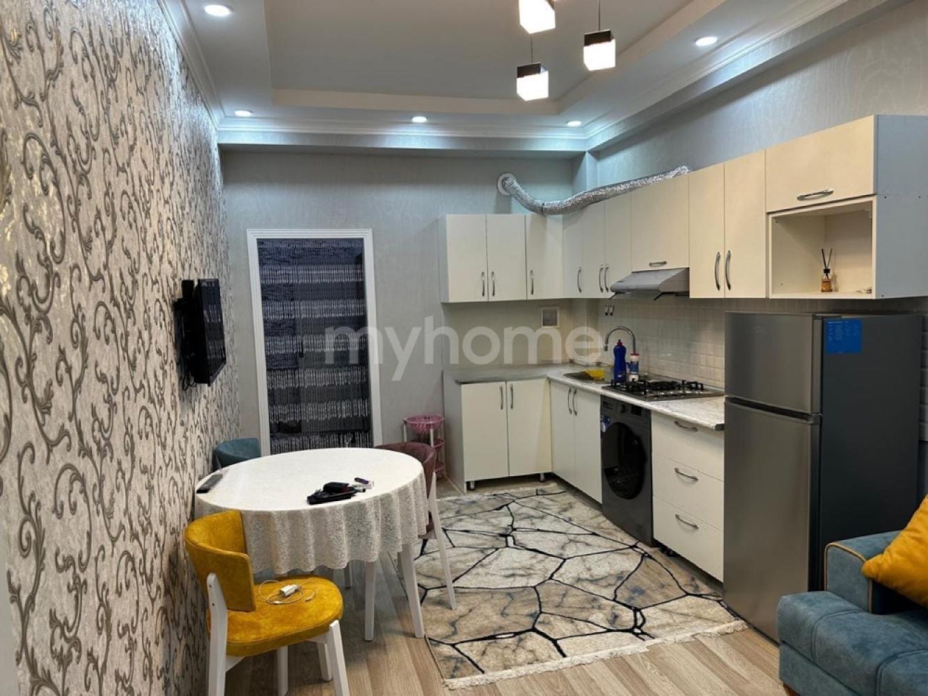  Saray qəsəbəsində 65m² mənzil kirayə verilir