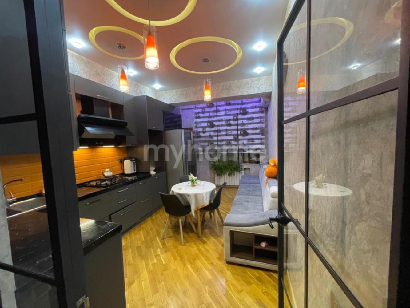  Xırdalan şəhərində 90m² mənzil kirayə verilir