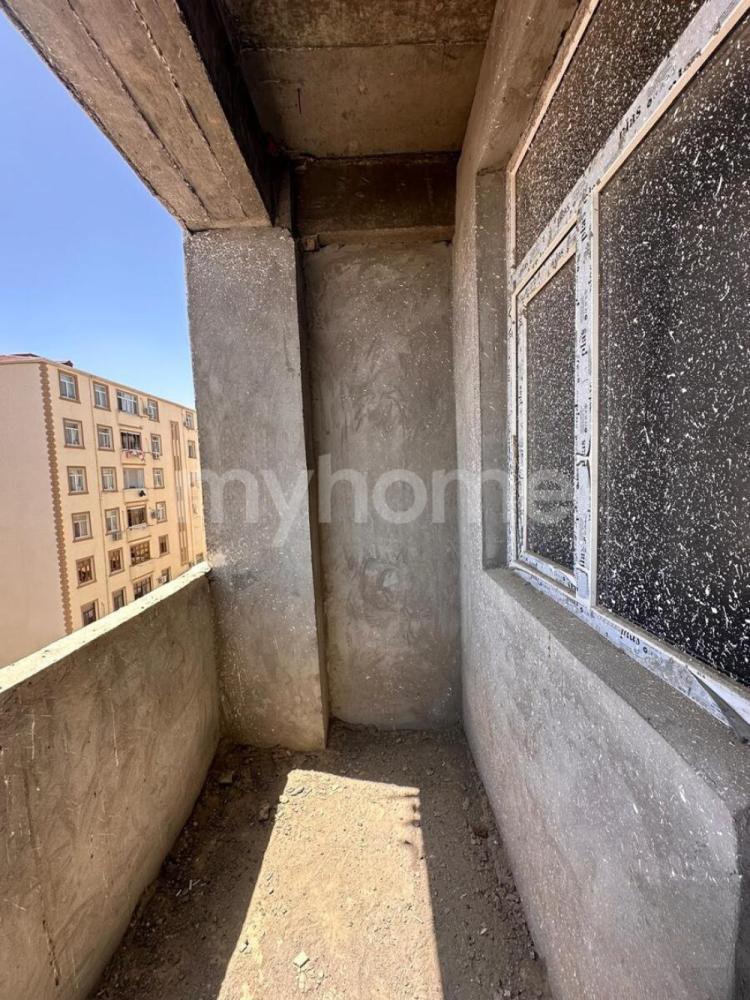  Masazır qəsəbəsində 72m² mənzil satılır
