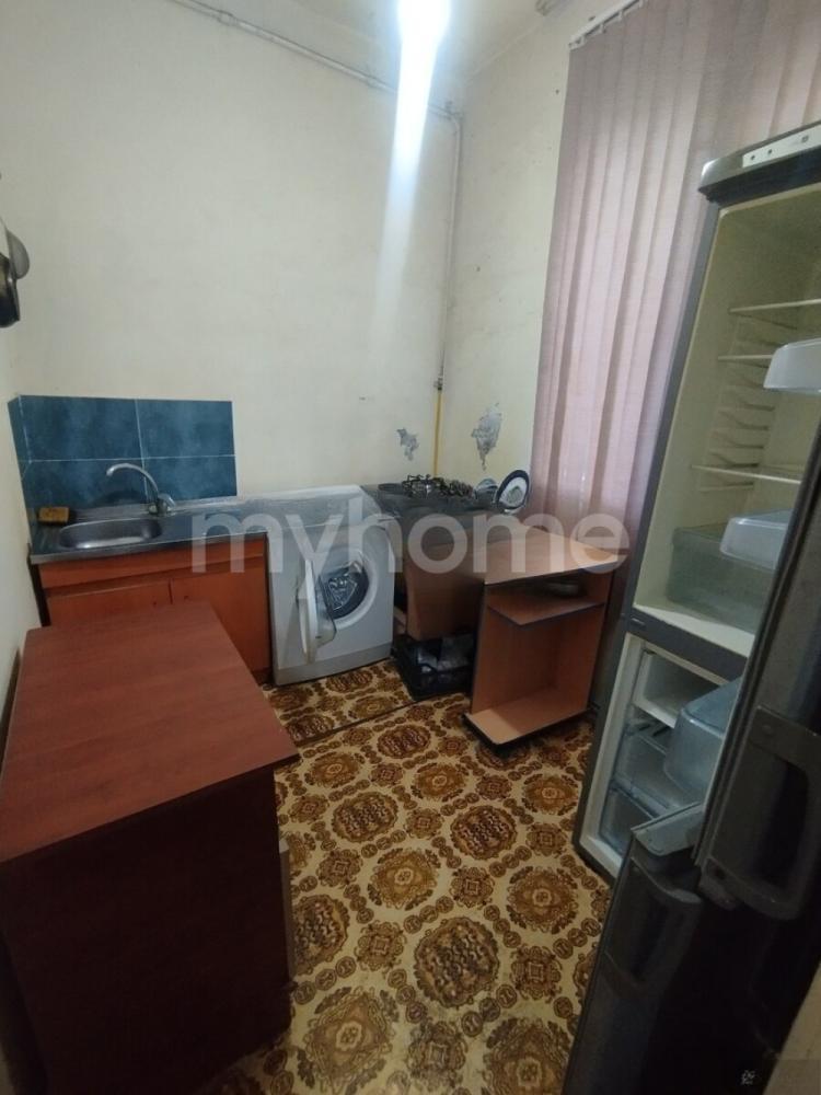  Bakı şəhərində 45m² mənzil kirayə verilir