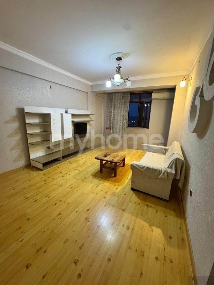  Bakı şəhərində 105m² mənzil kirayə verilir