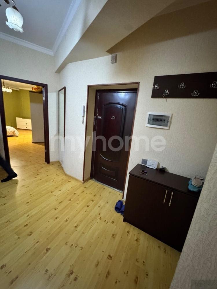  Bakı şəhərində 105m² mənzil kirayə verilir