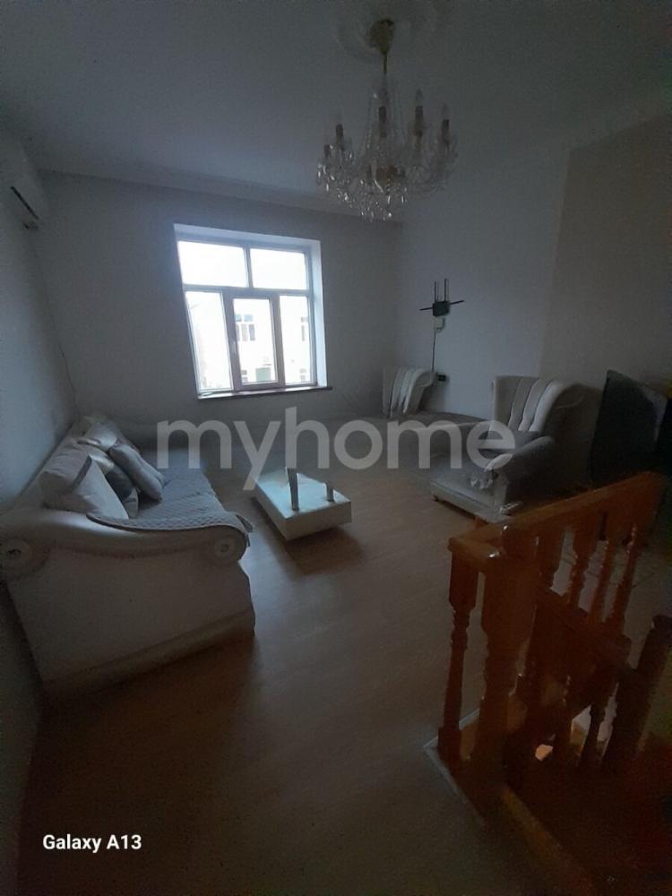  Masazır qəsəbəsində 100m² mənzil kirayə verilir