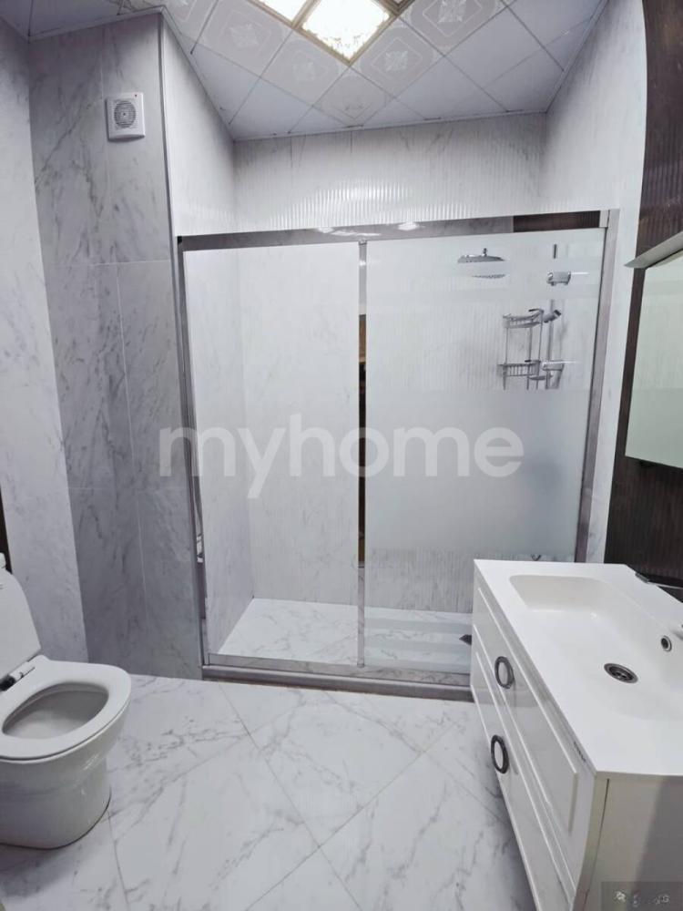  Xətai qəsəbəsində 96m² mənzil kirayə verilir